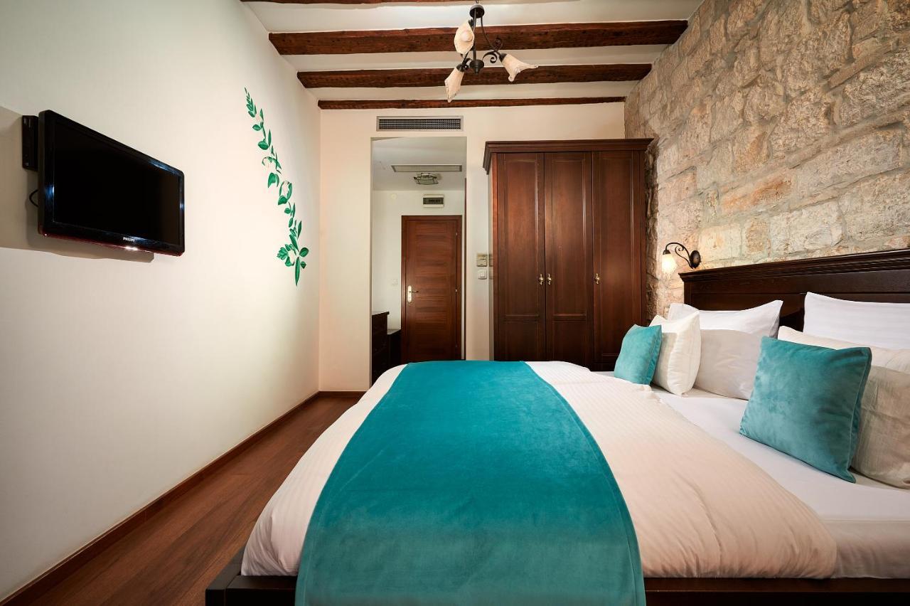 Stara Olea Bed & Breakfast Split Exterior photo